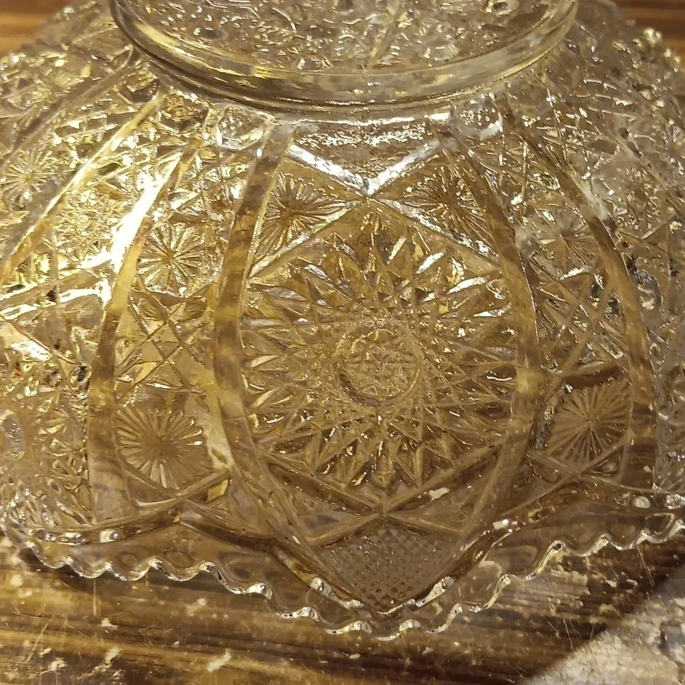 Vintage 1950s Imperial Glass Co serving bowl